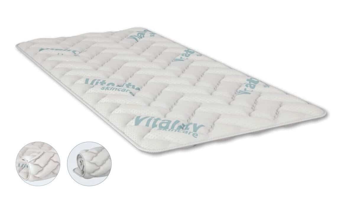Salteaua superioară de tip topper VitalCare combină spuma cu memorie și spuma elastică moale, pentru a crea un confort mai bun pentru orice suprafață de dormit.